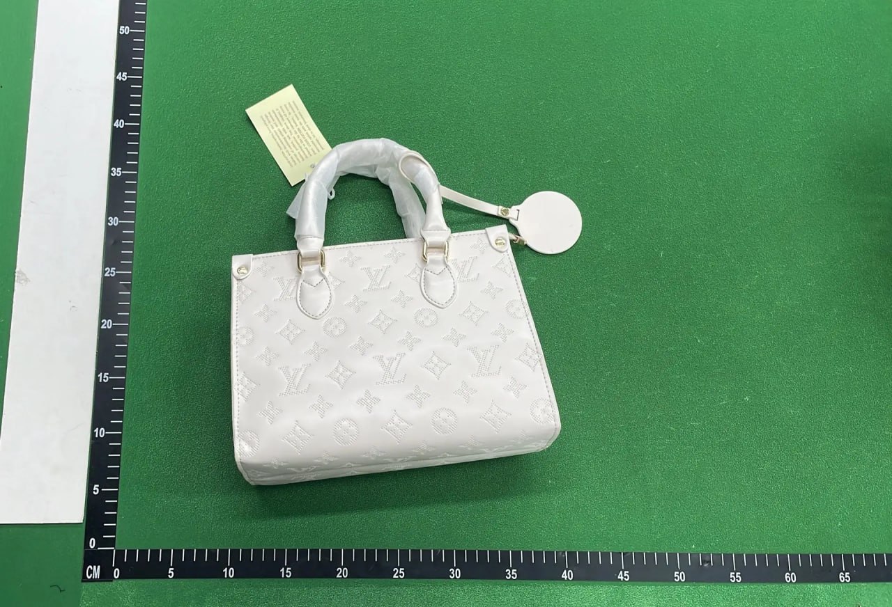 Louis Vuitton OnTheGo Tote Bag [40 styles] -4