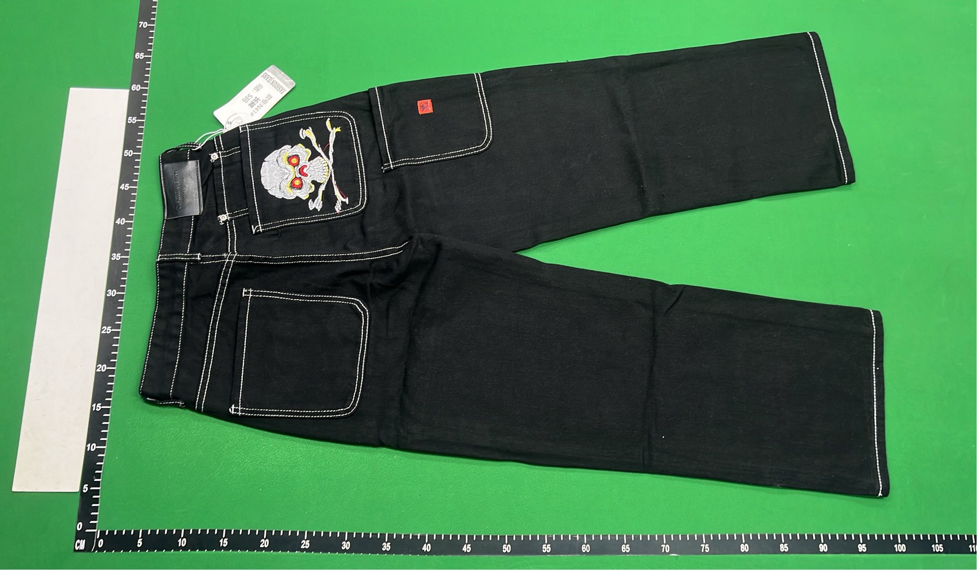 Vintage Crown Embroidered Denim Pants [22 styles] -3