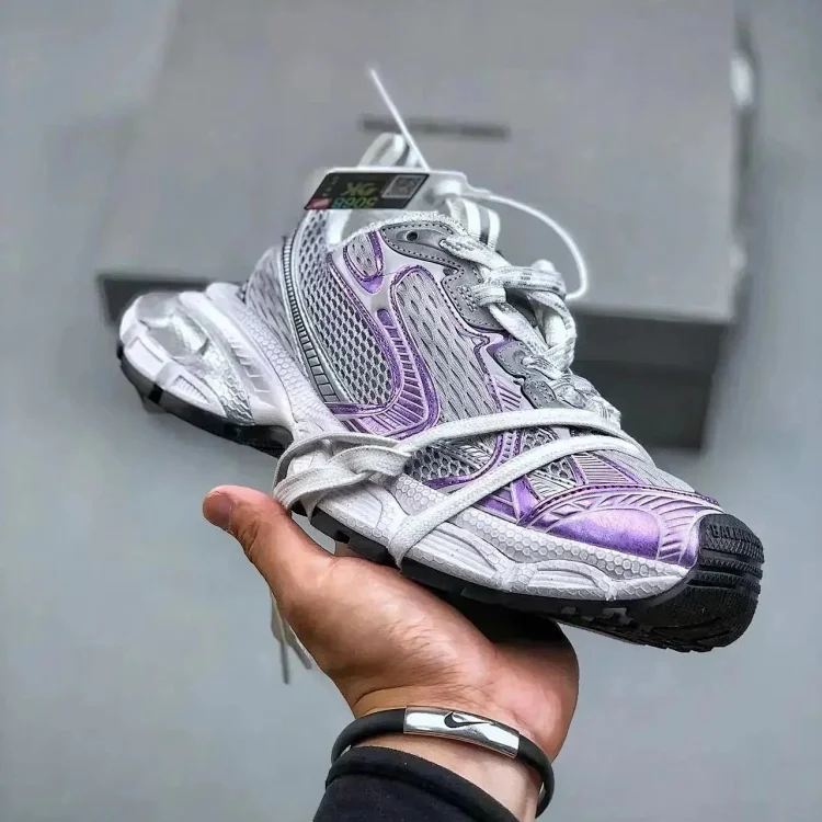 Nike MAYA Sneakers [37 styles]