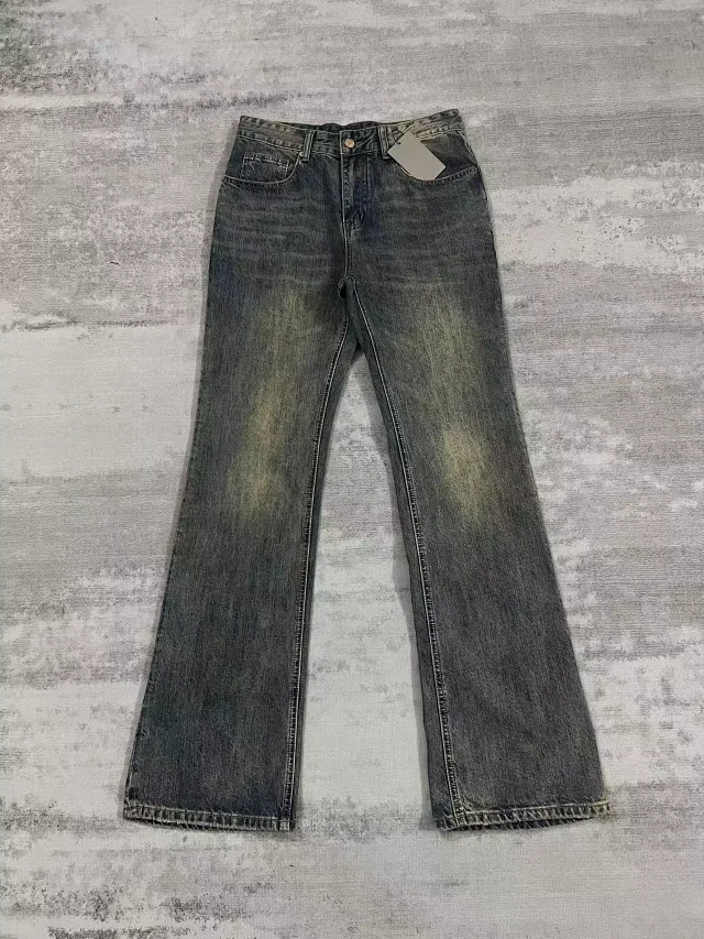 Levi's Vintage Clothing Women's High-Rise Flared Jeans [2 styles]