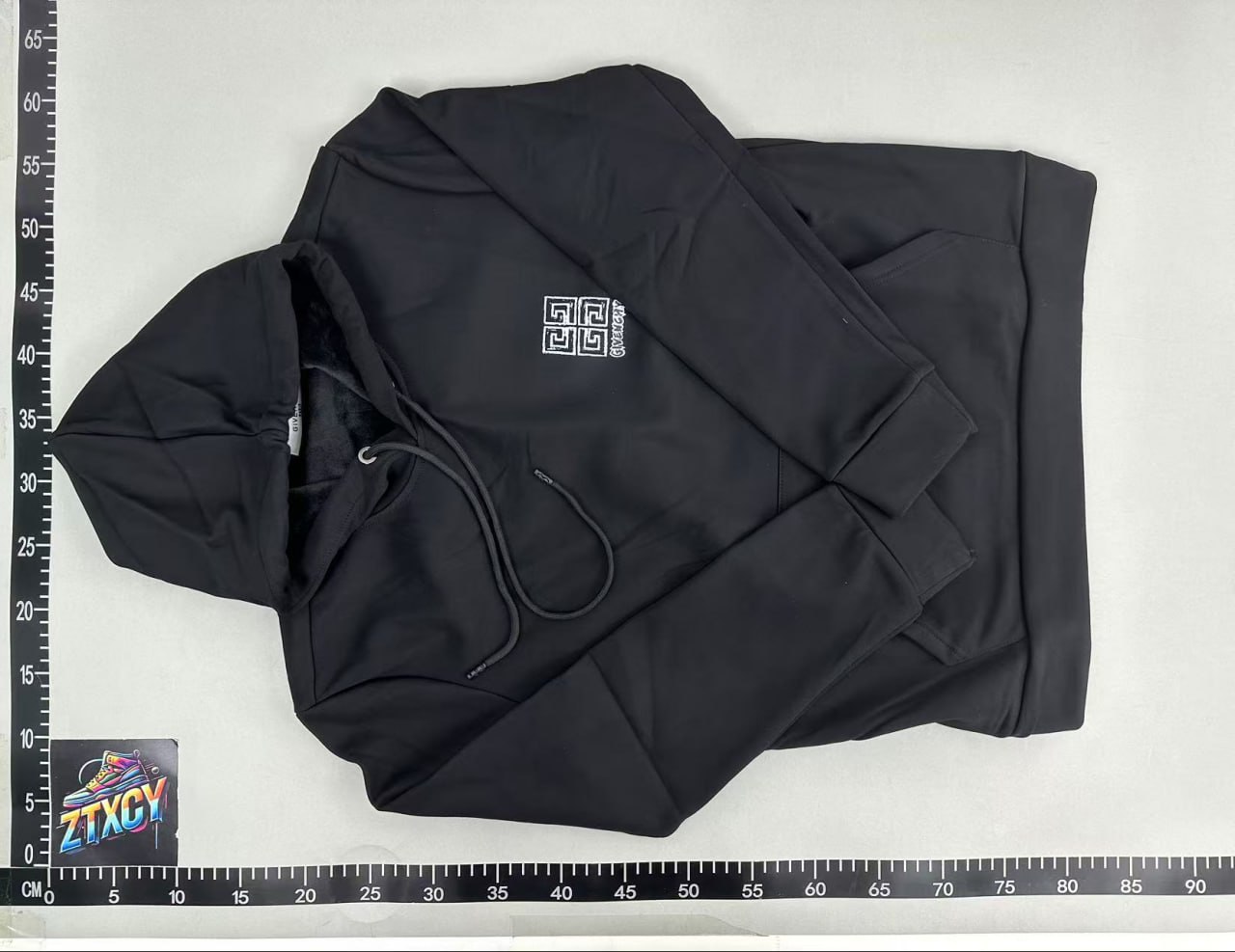Givenchy suit -4