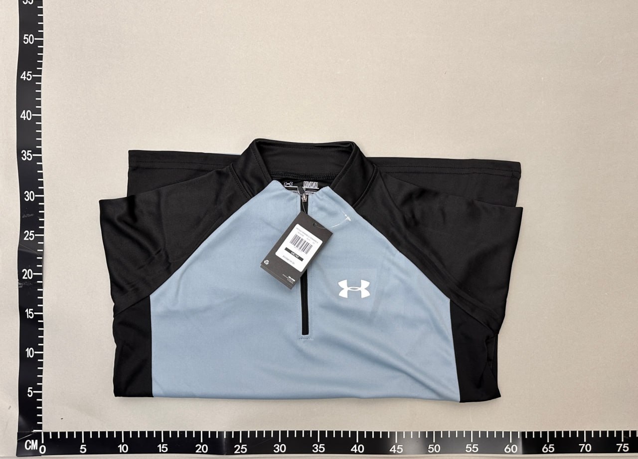   Under Armour Long Tee -2