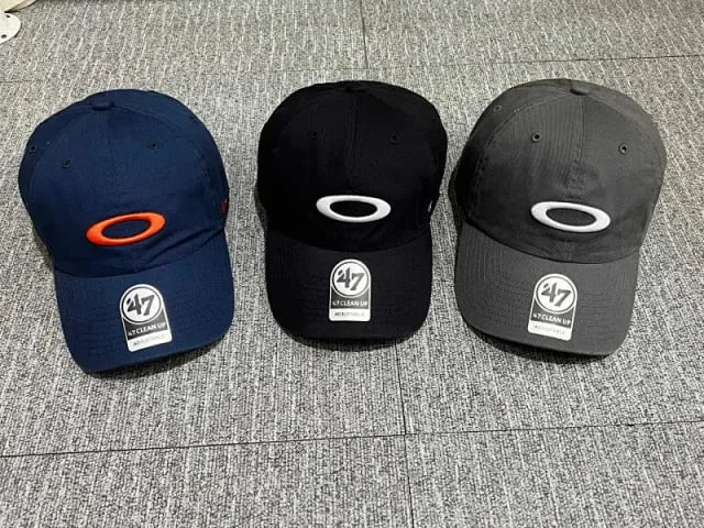  vintage oaklay cap -4