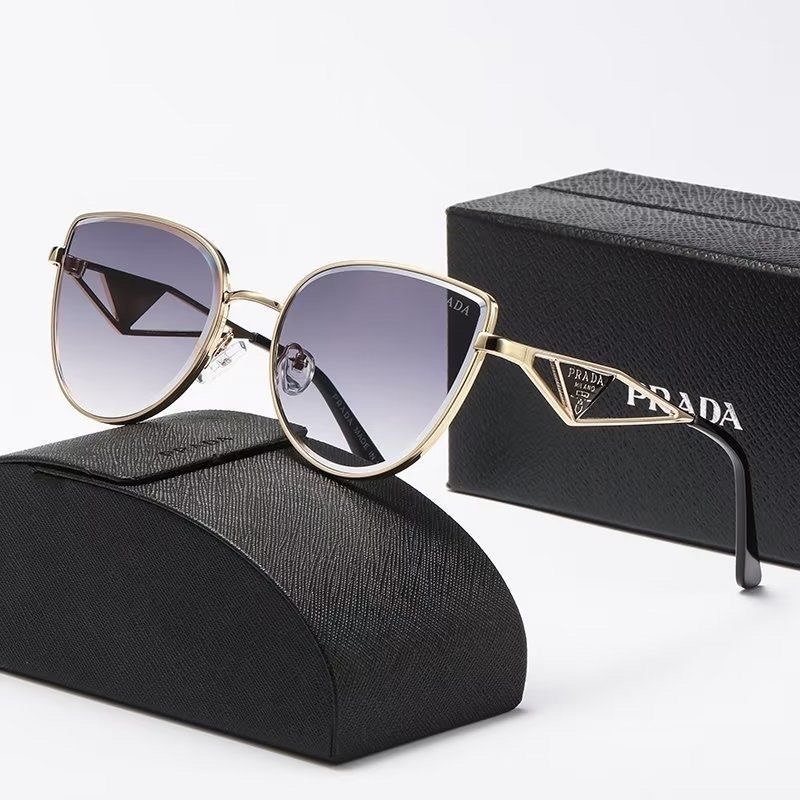 Prada Versatile Sunglasses -3