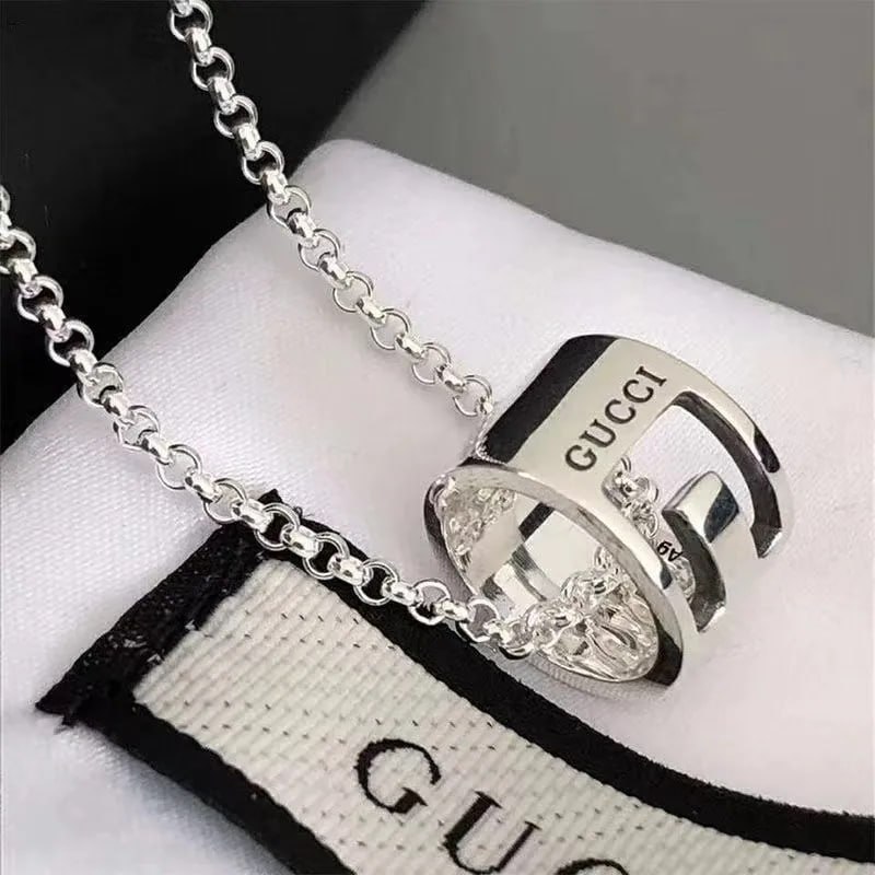 Gucci necklace                                    -4