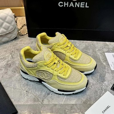 Chanel's new casual shoes -4