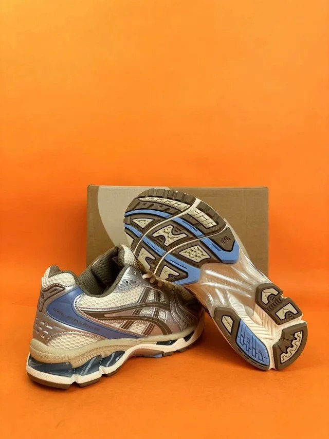 ASICS -2