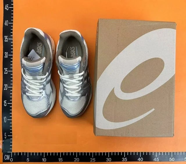 ASICS -4
