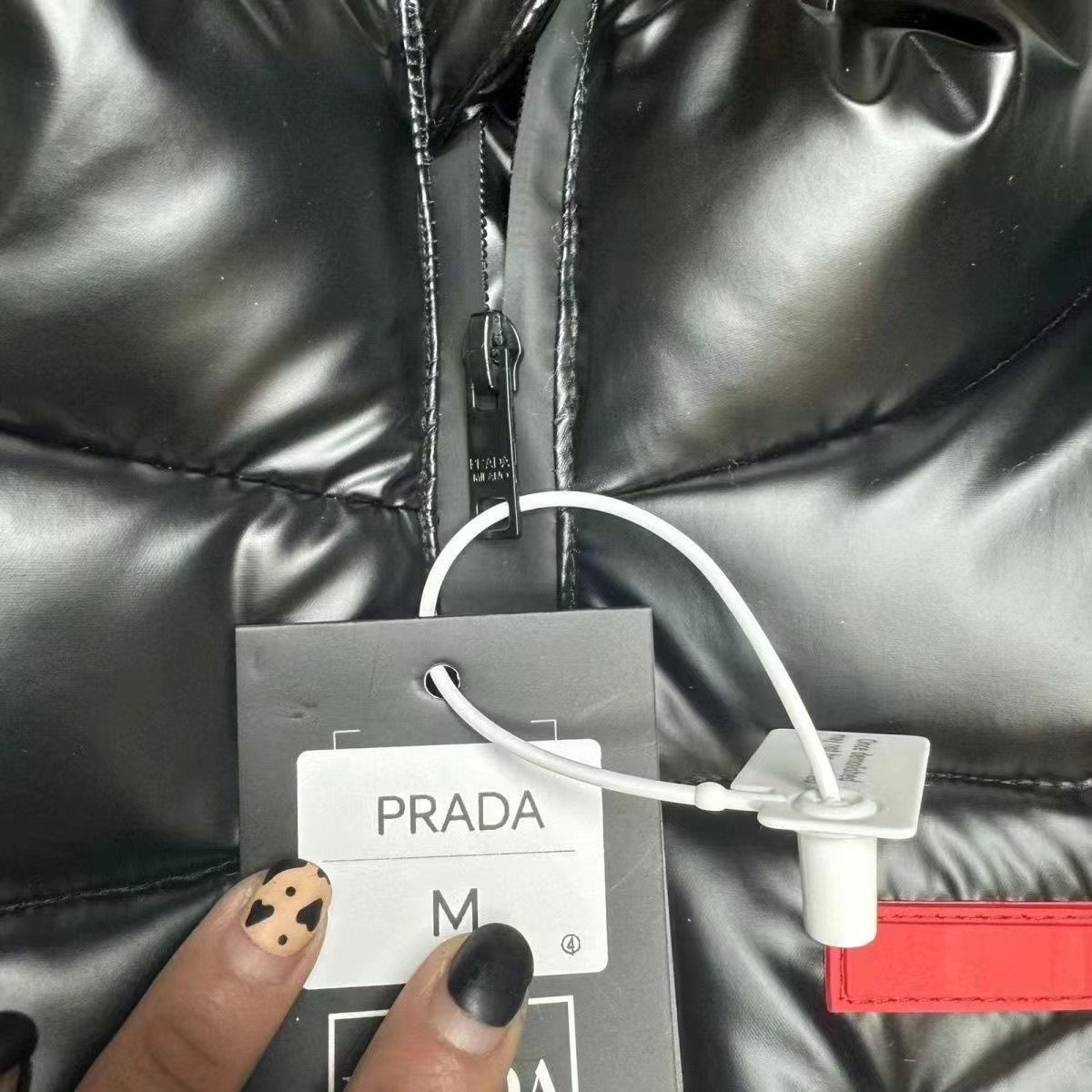 PRADA   vest (10+ colors) -4
