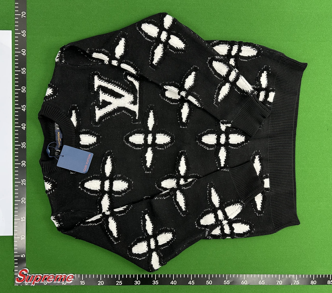 Louis Vuitton Monogram & Checkered Sweaters [17 styles] -2