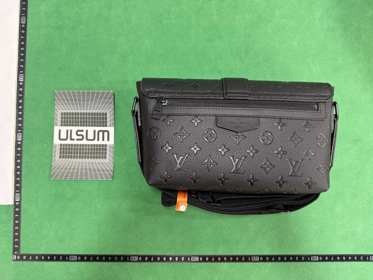  Louis Vuitton genuine leather bags -2