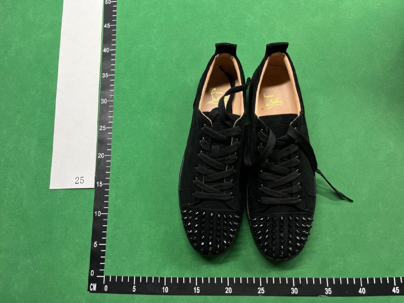 Christian Louboutin -2