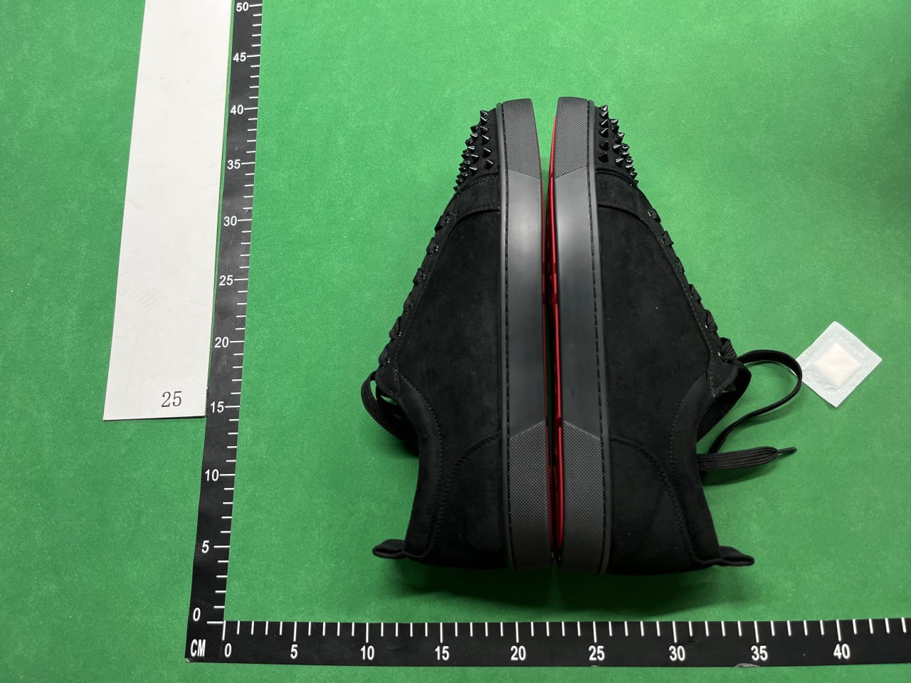Christian Louboutin -3