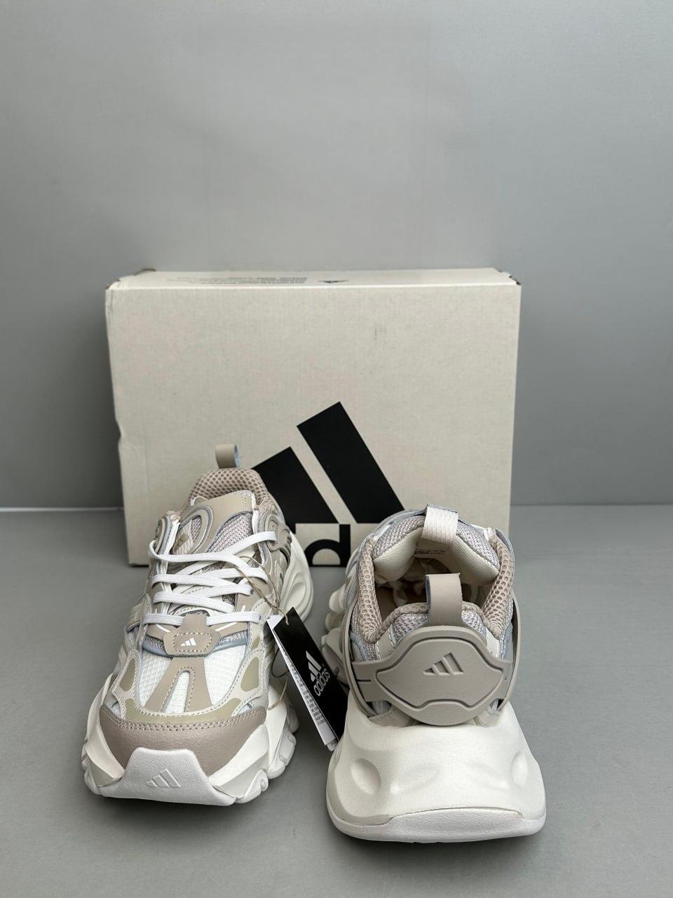 Adidas XLG Runner Deluxe -3
