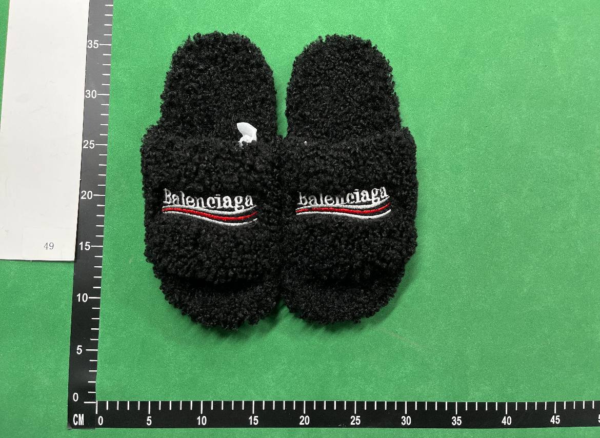 Balenciaga fluffy slippers sandal -4