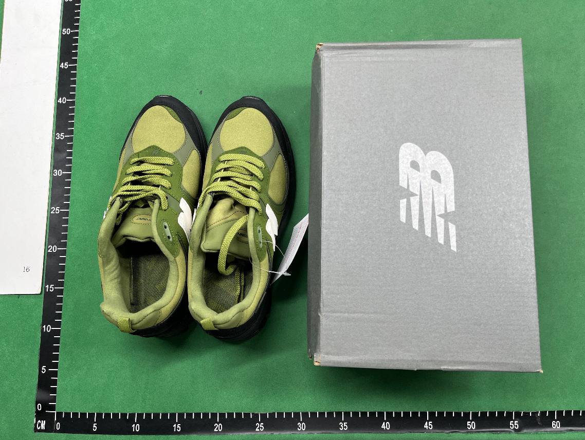 New balance NB2002R （30+style ） -4