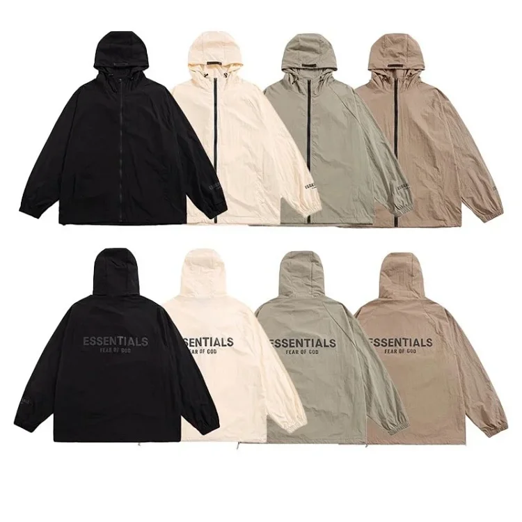  ESSENTIALS Stylish and Versat