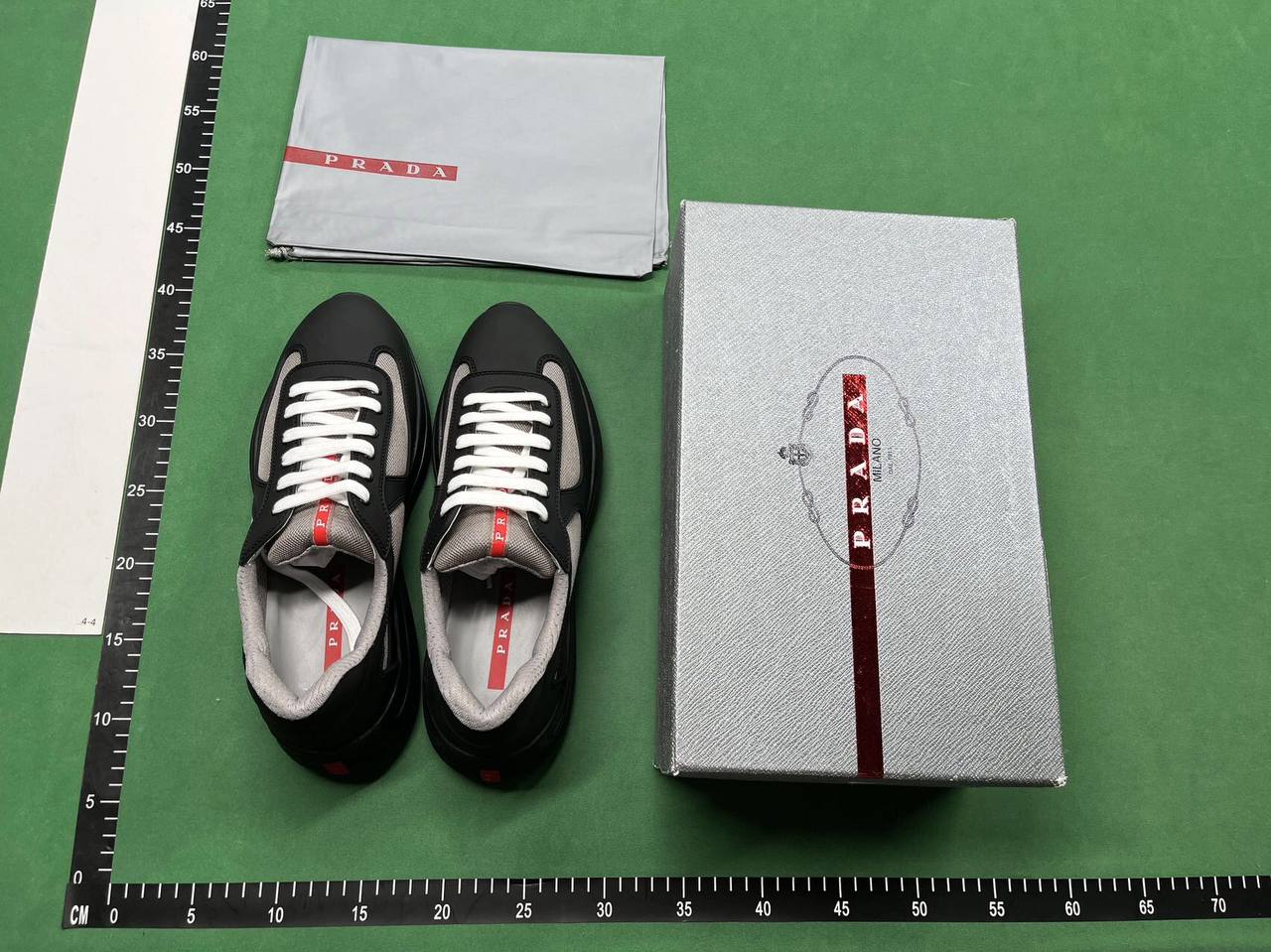 Prada -3