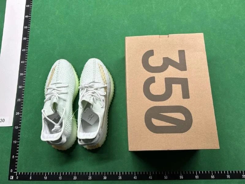 YEEZY 350 -3