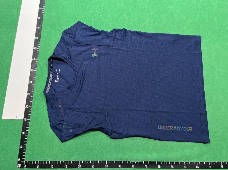 Under Armor short sleeves and shorts -2