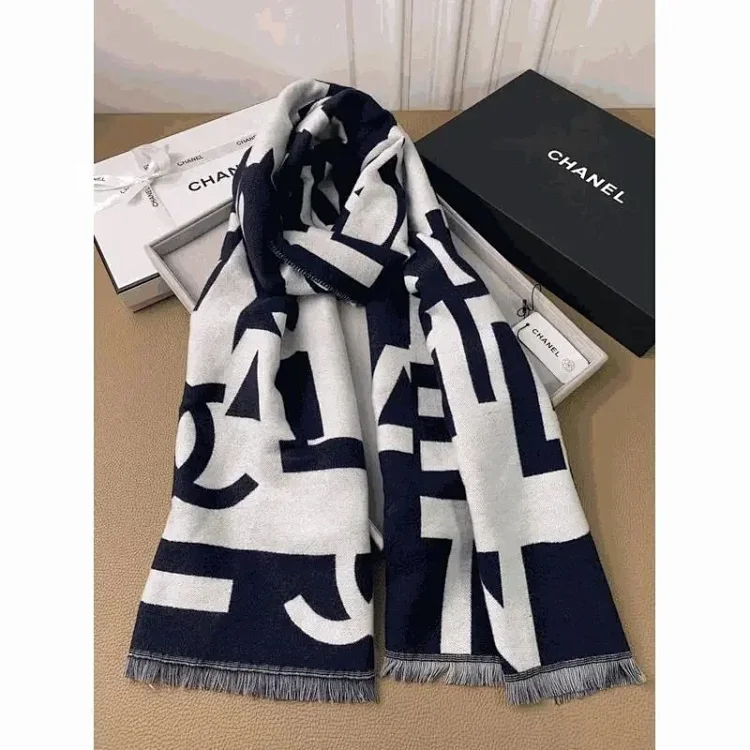 Chanel CC Logo Scarf [33 style