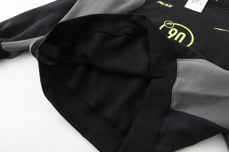 Palace x Nike collaborative fleece crewneck sweatshirt -3