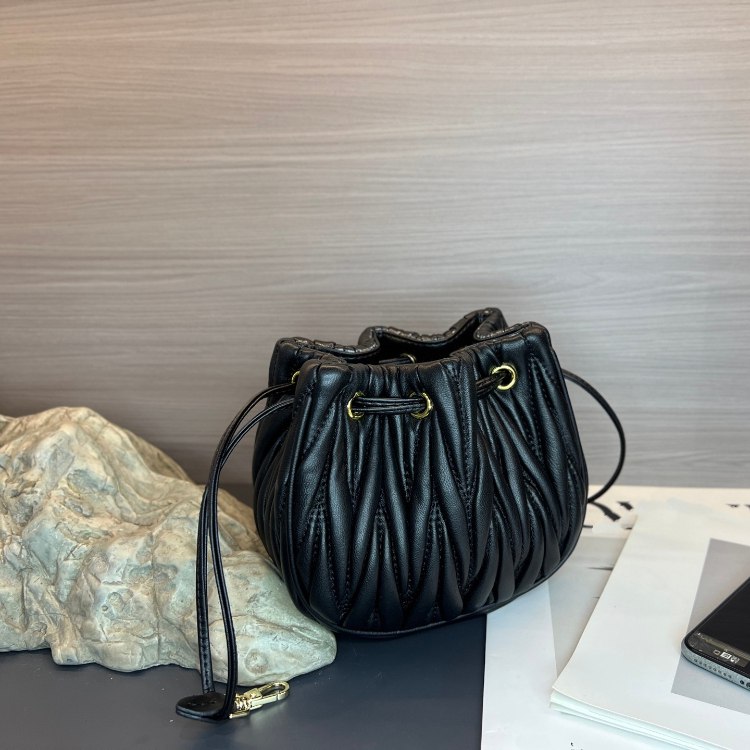 Miu Miu new pleated drawstring bucket bag -2