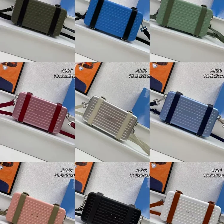 Dior new aluminum grooved sing