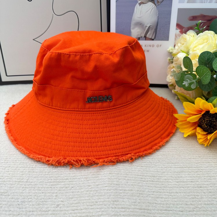 Jacquemus frayed-edge wide-brimmed bucket hat with drawstring -4