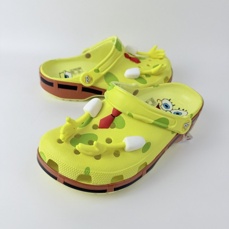 Crocs parent-child perforated beach sandals -2