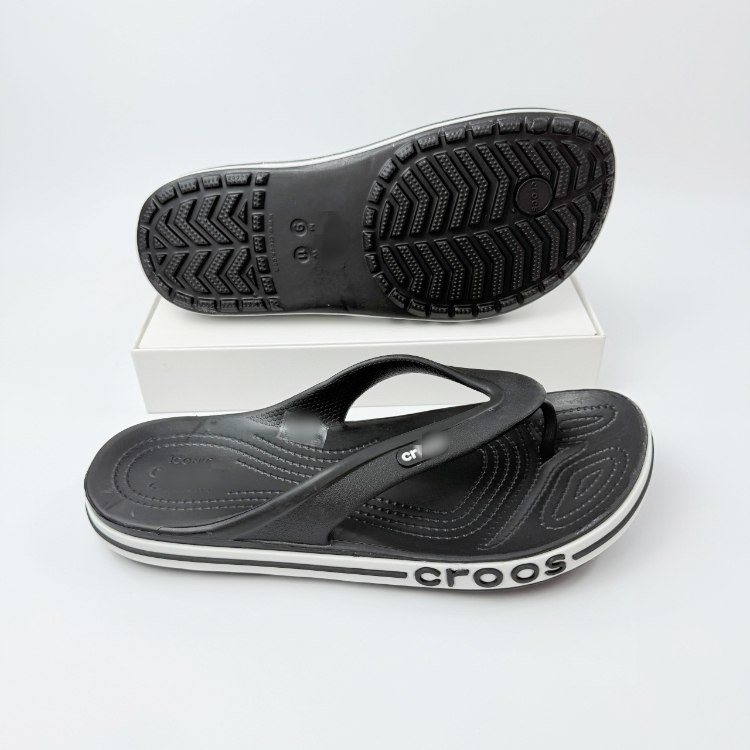  Crocs Bayaband Non-Slip Flip-Flop Sandals -2