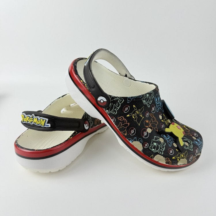  Crocs Children's Beach Clogs -3
