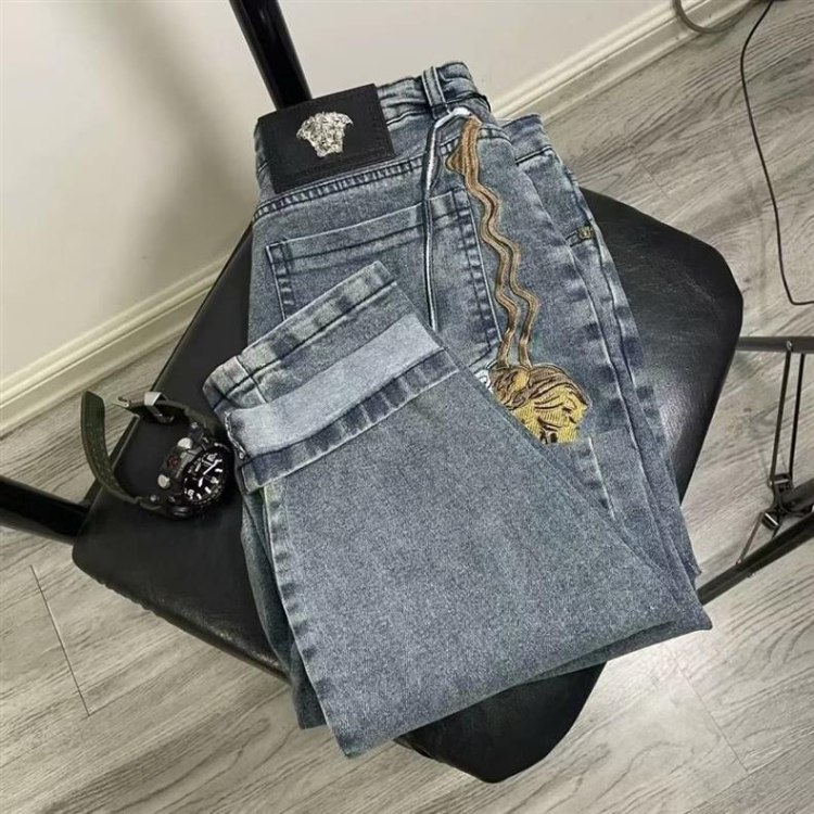  Versace new embroidered casual straight-leg versatile denim trousers -3