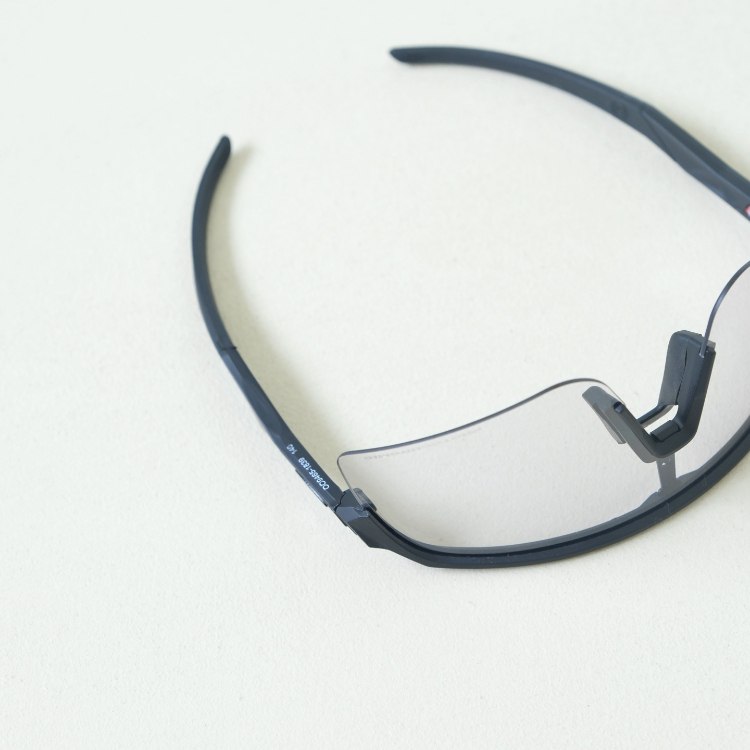 Oakley sports windproof photochromic sunglasses -3