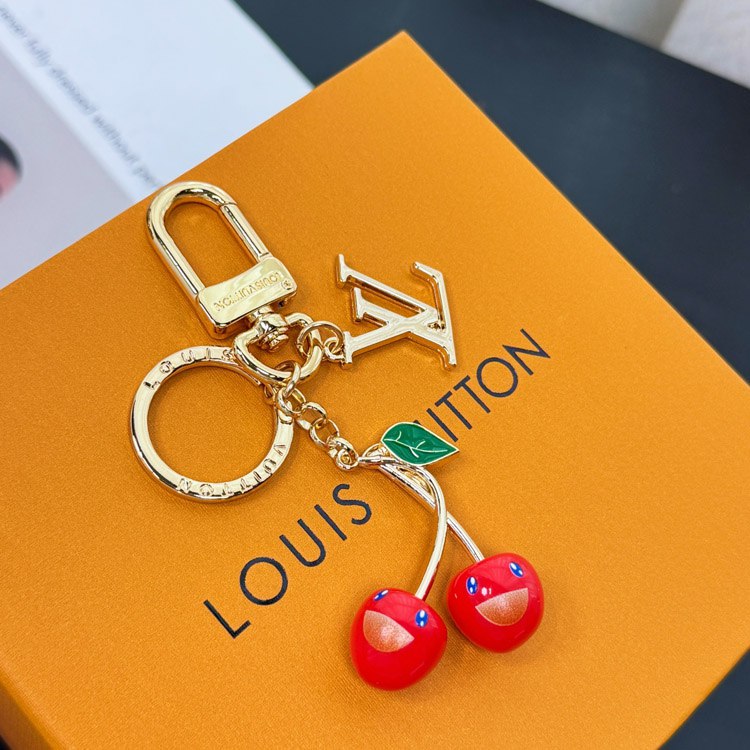  Louis Vuitton LV cherry bag decoration keychain bag pendant -2