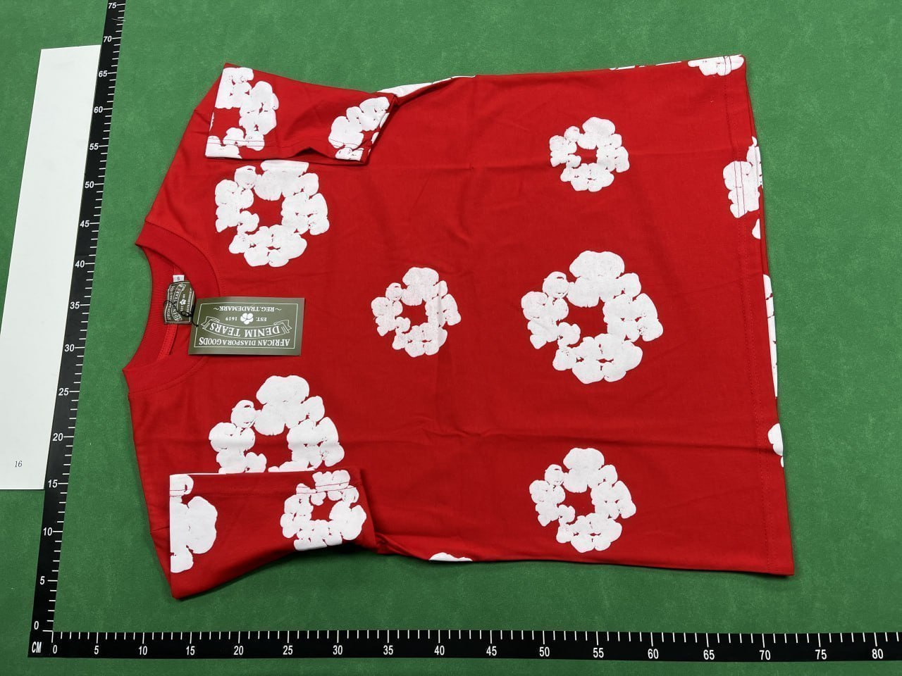 Denim Tears T-Shirt  Short -2