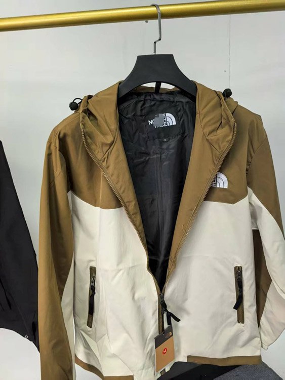 THE NORTH FACE Color-Blocked Outdoor Windproof Hooded Jacke -2