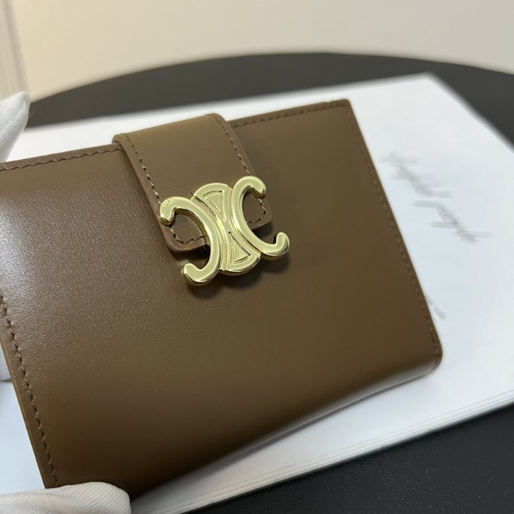 Celine new short bi-fold wallet -3