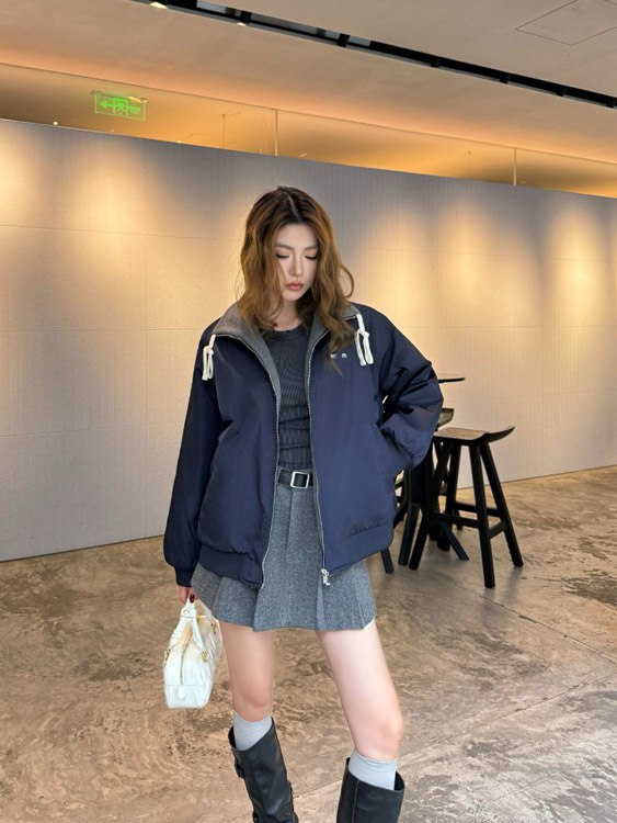 Miu Miu new reversible zip-up loose-fitting casual jacket -4