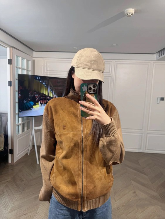  Miu Miu new arrival Knitted sleeve paneling, zip-up, stand-collar casual jacket -2