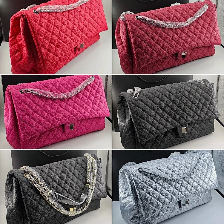 Chanel quilted caviar leather large capacity chain shoulder bag