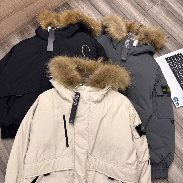 Stone Island 90% Down-filled Hooded Jacket with Fur Collar -2