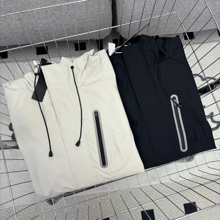  Stone Island hooded reflective softshell jacket -4