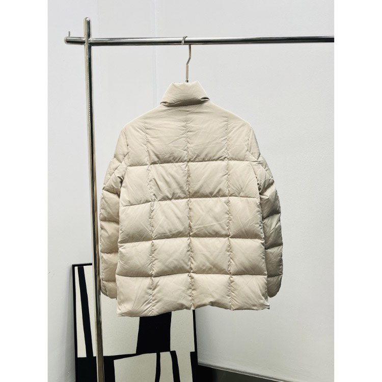 Moncler new style stand-collar lightweight and warm down jacket filled with 90% white duck down -4