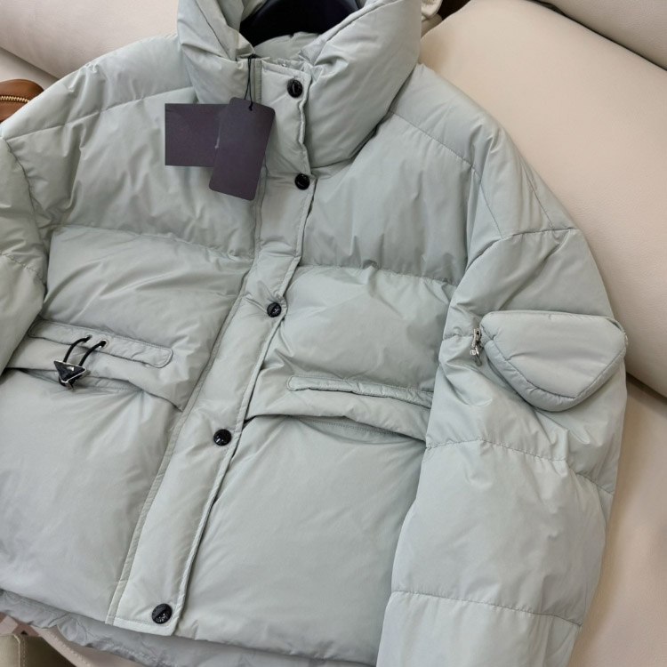 Prada new triangular bag design white duck down and goose down short puffer jacket -3