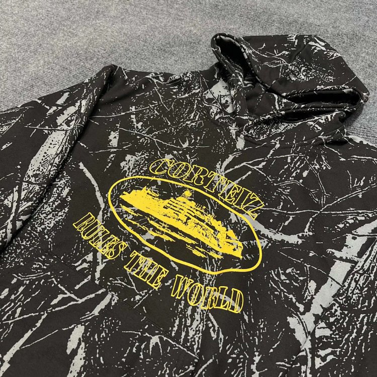 Corteiz All-over Print Hoodie Sweatshirt and Sweatpants Set -3