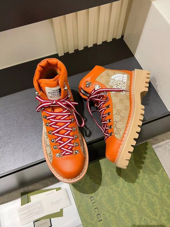 The North Face x Gucci Embossed Print Ankle Boots -4