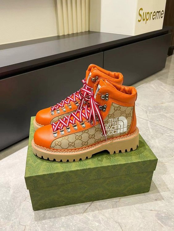 The North Face x Gucci Embossed Print Ankle Boots -3