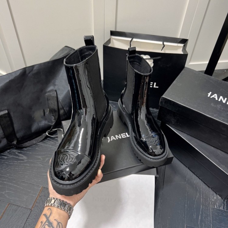 Chanel's new Chelsea ankle and knee-high boots -2