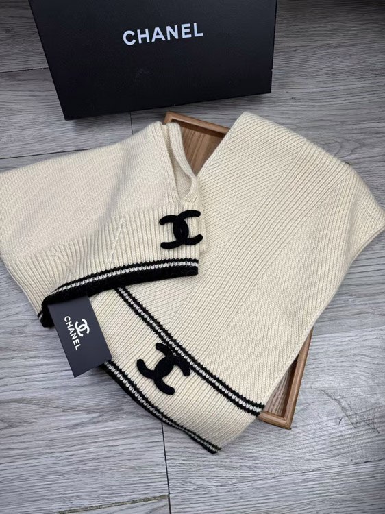 Chanel's new classic and versatile wool knitted warm scarf -4